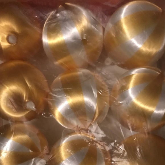 Vintage Alderbrook Set of 12 Unbreakable Christmas Ornaments 2” - Picture 2 of 7